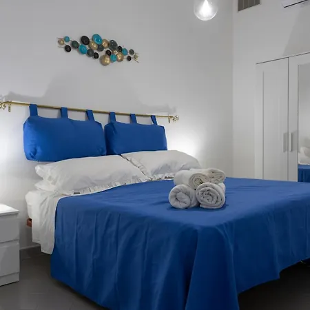 Apartment Casa Flavia Center - 5 Minutes To And 4 Air Conditioning